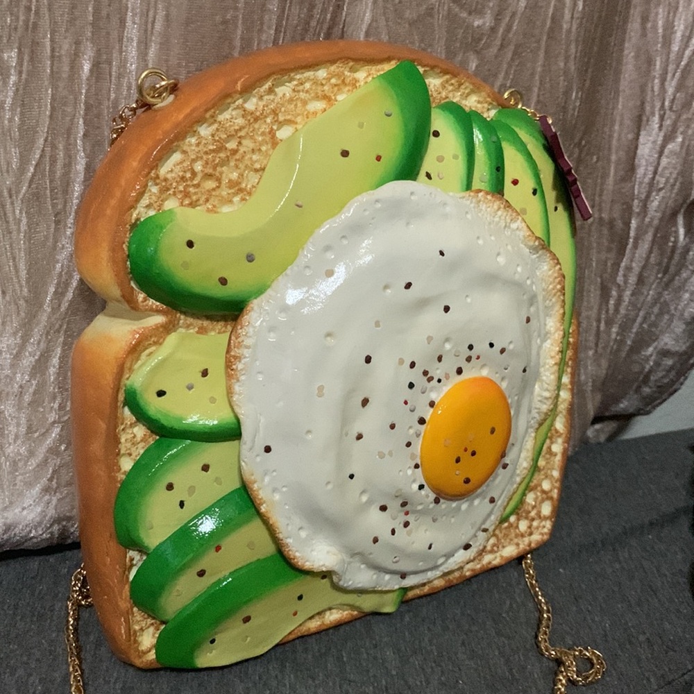 Official Rommy De Bommy Avocado Toast Purse - brand new with tags food purse - Picture 3 of 4